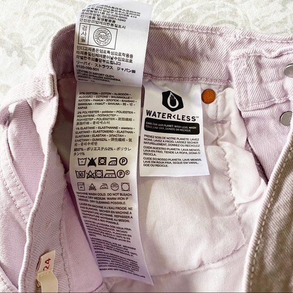 LEVI’S Ribcage Jean Shorts Purple 24 NWT - Picture 8 of 12